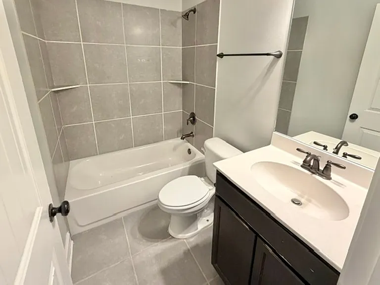 8136 Maywood Dr — Photo 11