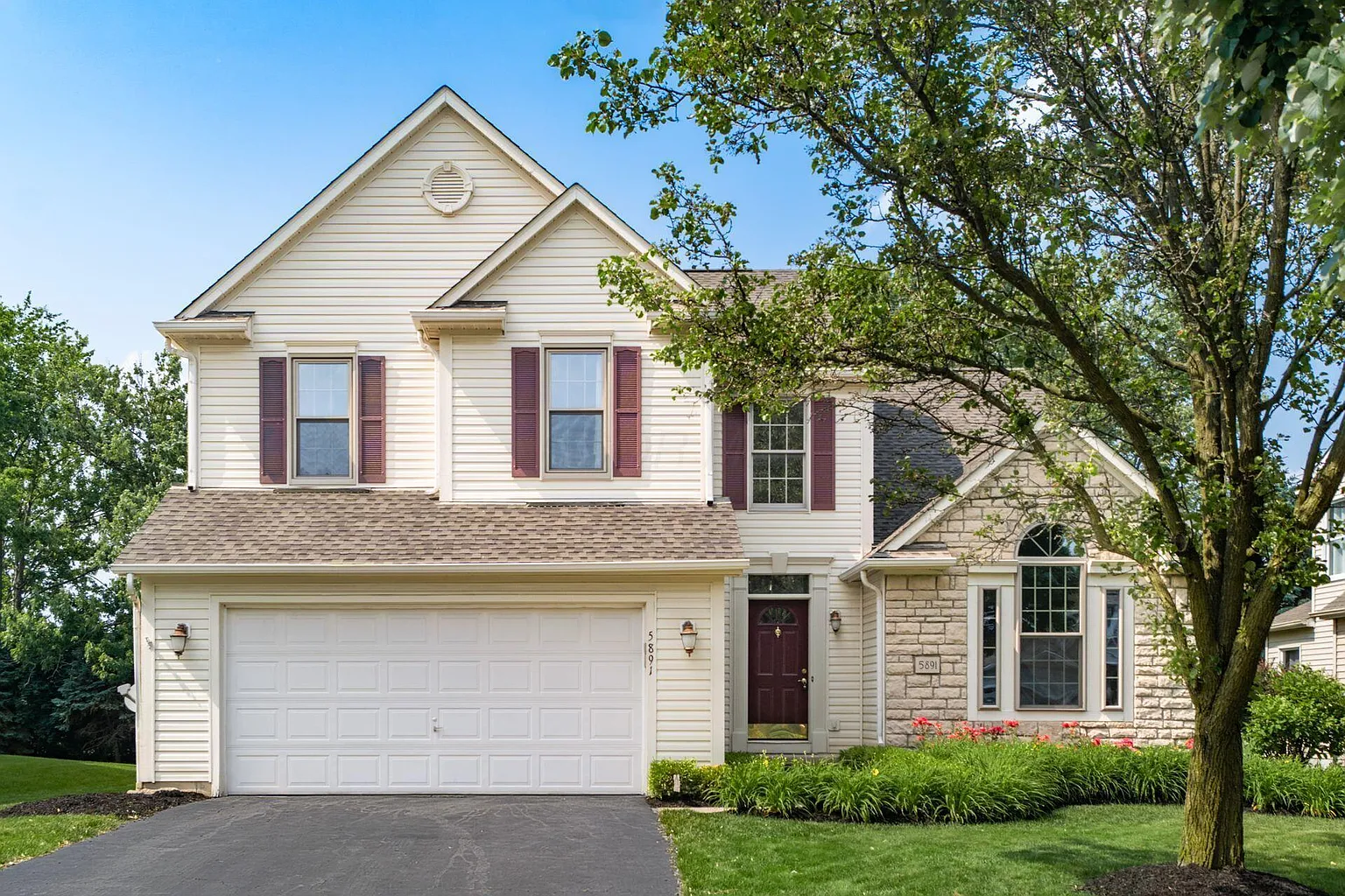5891 Sandy Rings Ln photo 1