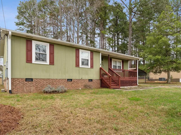 402 Abbott Dr, Sanford, NC 27330