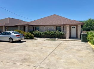 2106 W Barcelona Ave APT B, Harlingen, TX 78550