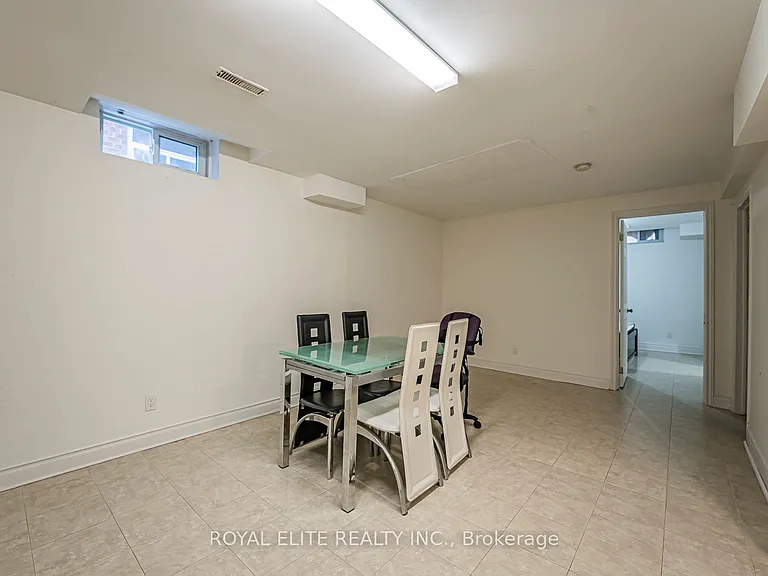 29 Ashmore Cres #BASEMENT — Photo 6
