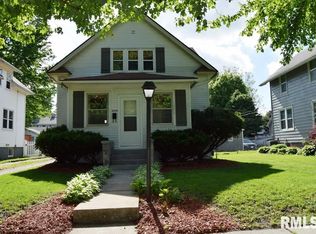 2420 Tremont Ave, Davenport, IA 52803