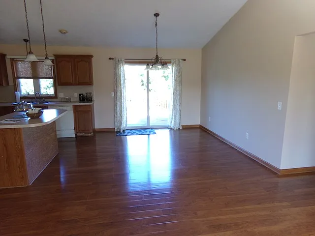 7133 Pine Oak Ln photo 1