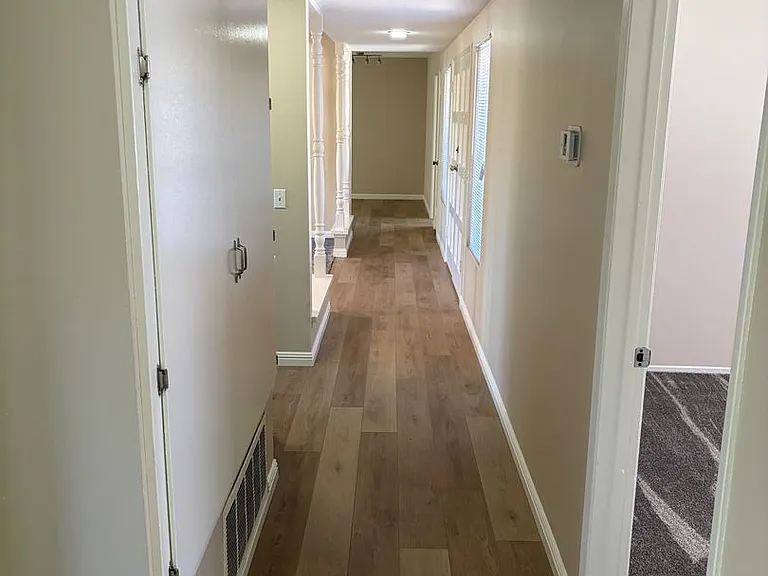 912 Purdue St — Photo 11