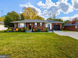 109 Lambs Rd, Sewell, NJ 08080