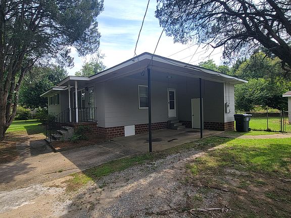 4th image of 704 15th Ave S