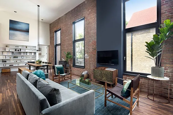 Rented by Bold New York | media 6