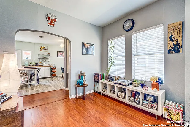 1212 Nolan St — Photo 8