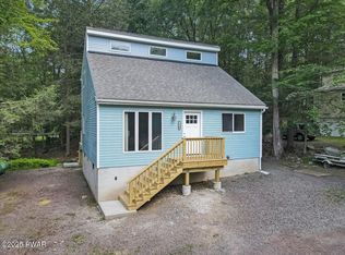 1180 Wallenpaupack Dr, Lake Ariel, PA 18436