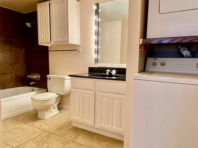 10202 Forum Park Dr #286 — Photo 6