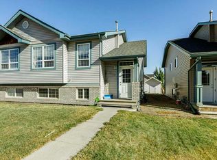 7021 W Deer St, Lacombe, AB T4L1Y9
