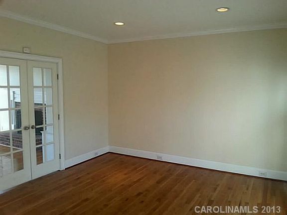 3rd image of 5104 Daresby Ct