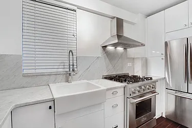 Rented by Level Group