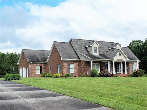 311 Northwind Dr, Winston Salem, NC 27127