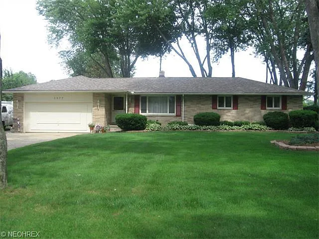 5877 Cherrywood Dr photo 1