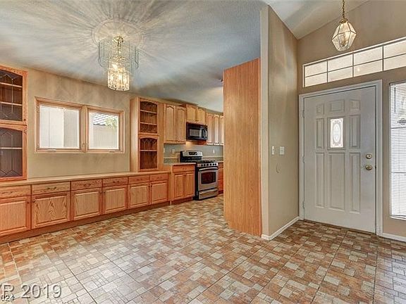 2nd image of 8009 Sierra Largo Dr