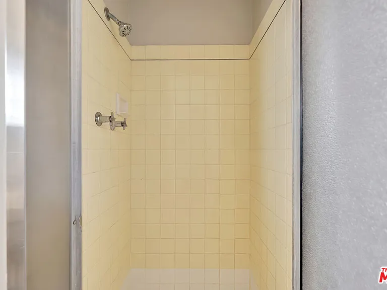 4121 Santo Tomas Dr #A — Photo 12