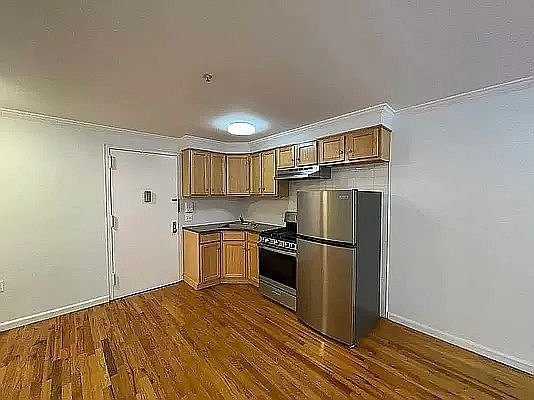 1st image of 26-16 30th St #1R