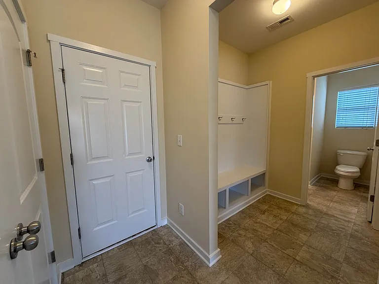 1328 Shaw Ave — Photo 14