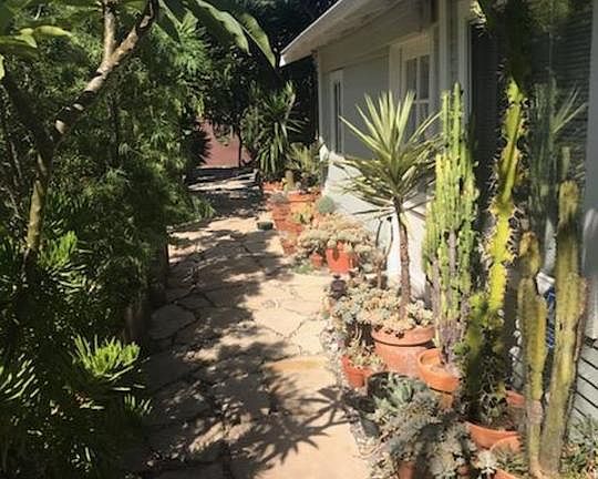 3rd image of 1105 Garfield Ave
