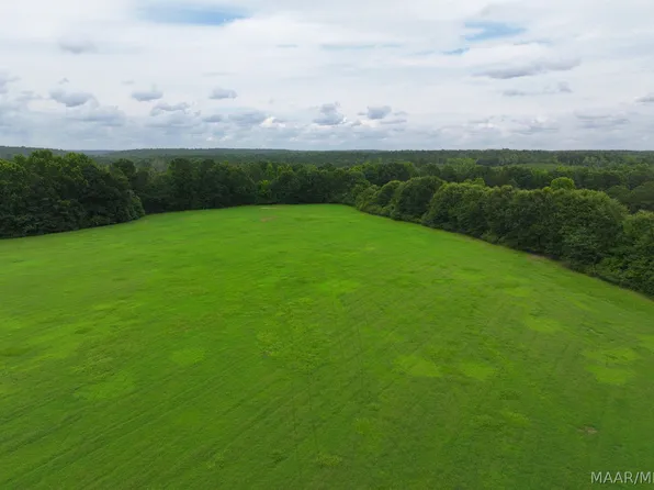 9 Highway 14, Notasulga, AL 36866