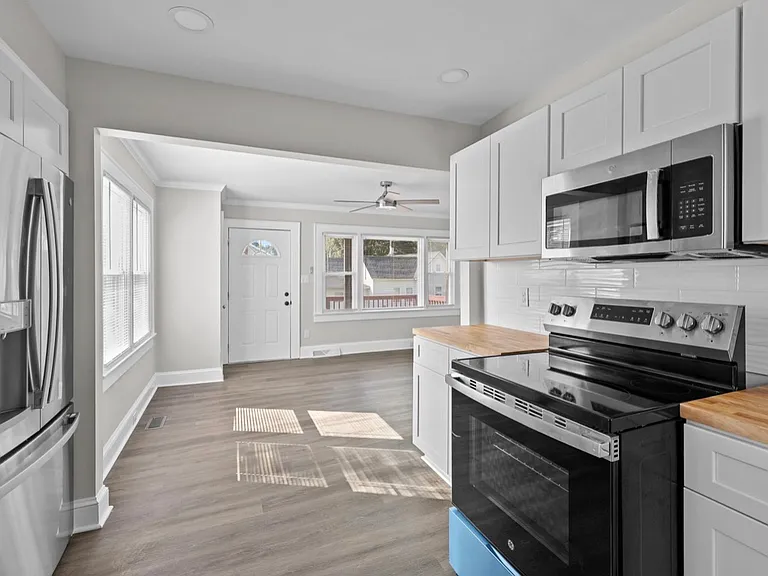 59 McKinnon Ave NE — Photo 5