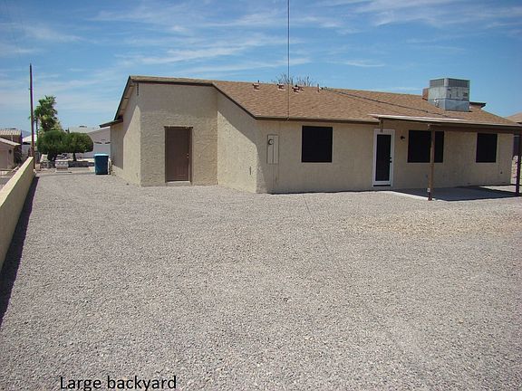 5th image of 3444 Bluegrass Dr