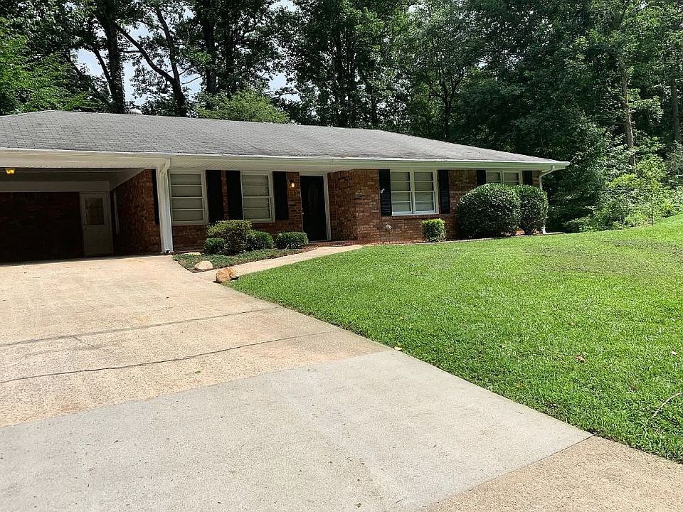 1st image of 6167 S Skyline Dr