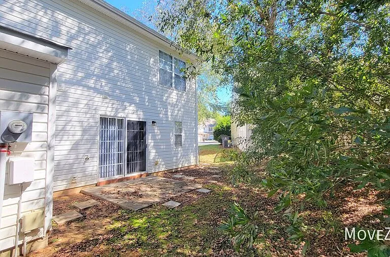 255 Luzelle Dr — Photo 25