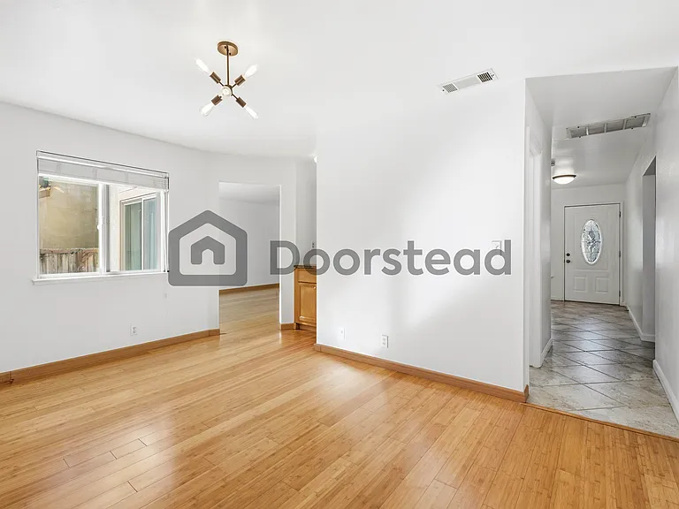 2768 Gamble Ct — Photo 16