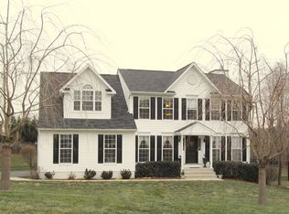 10 Caitlins Ct, Windsor Mill, MD 21244