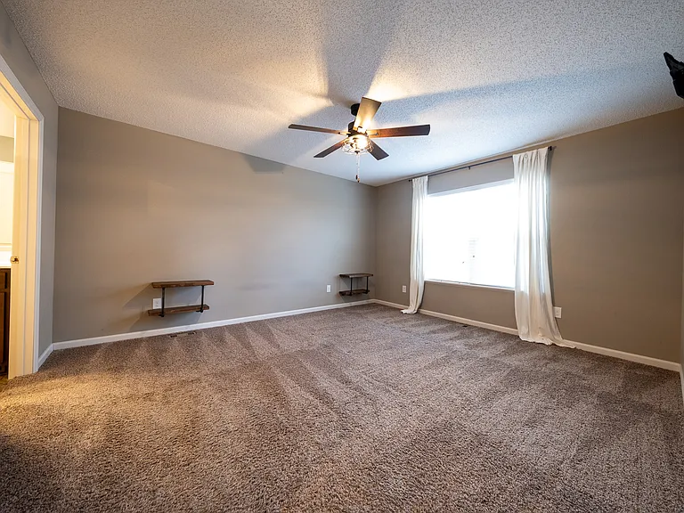 15141 Emory Cir — Photo 12