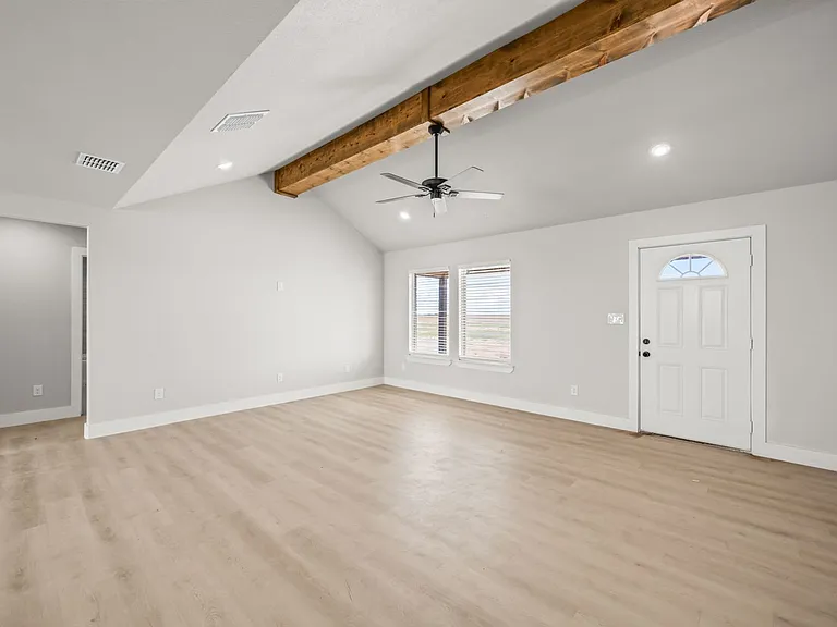 10613 East Cres #7400 — Photo 30