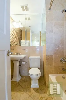 Rented by Halstead Real Estate | media 27