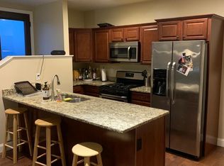 115 W 3rd St #2, Boston, MA 02127