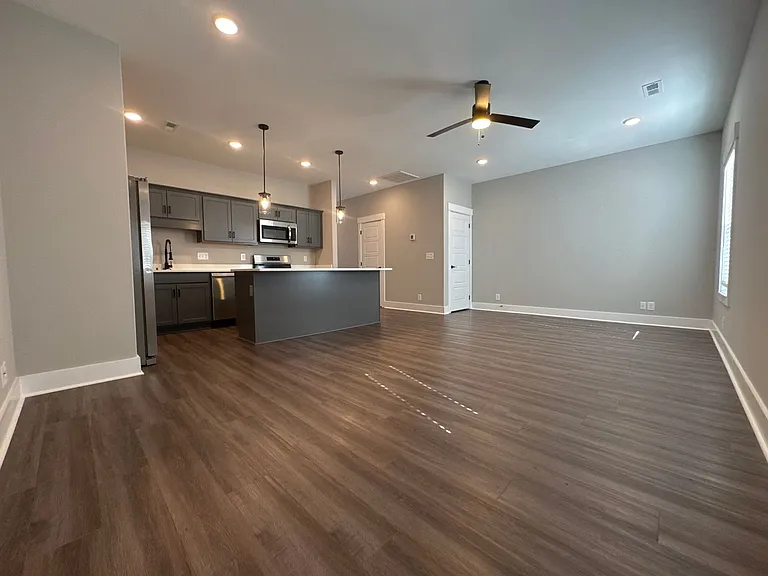 508 Jonathan Wade Cir — Photo 9