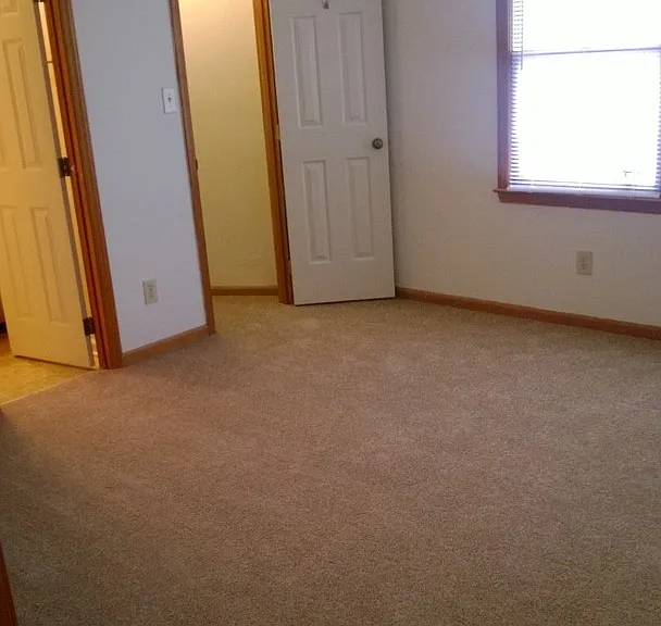 552brent — Photo 11
