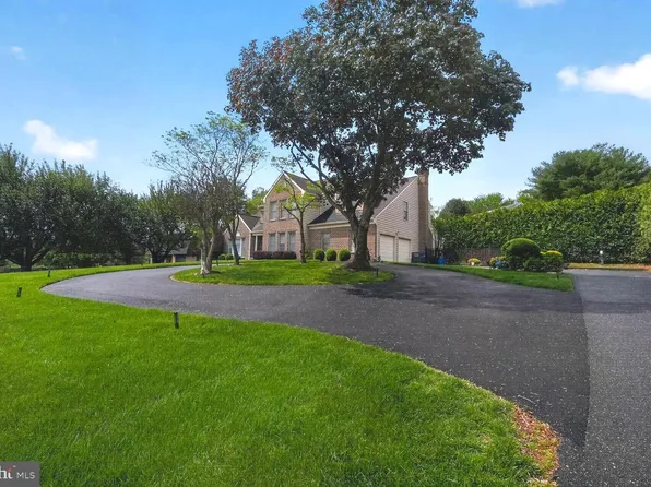 14608 Falling Leaf Way, Gaithersburg, MD 20878