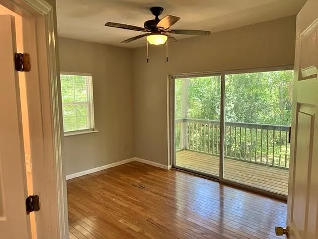 2717 Masterson Ln — Photo 5