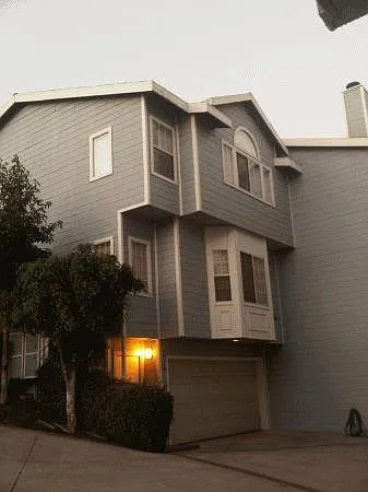 2350 Foothill Blvd #14 — Photo 3