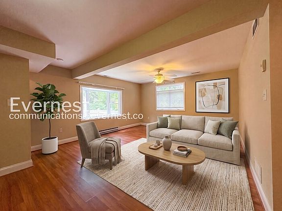 5th image of 109 Chesapeake Bay Dr