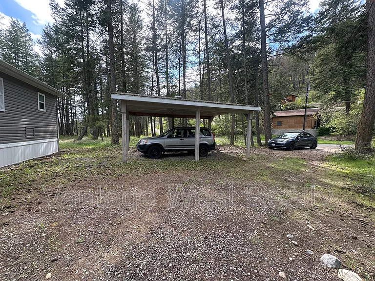 9481 Winchester Rd — Photo 4