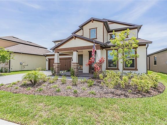2nd image of 18755 Birchwood Groves Dr