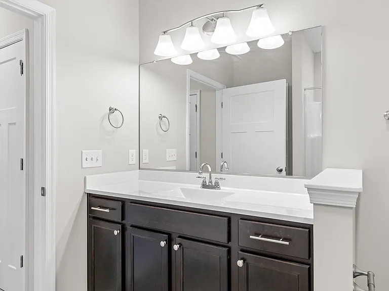 1503 Kathy Ann Way E — Photo 22