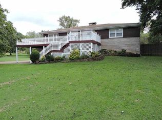 7526 Hogue Rd, Evansville, IN 47712