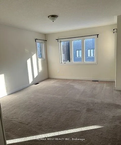 23 Owens Rd — Photo 12