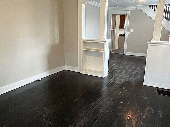 3rd image of 2519 Southeastern Ave