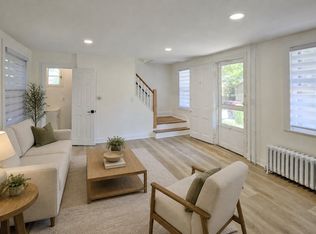 14 W Bridge St, New Hope, PA 18938