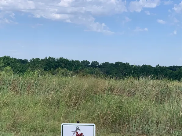 1219 E Flint Hills National Pkwy, Andover, KS 67002