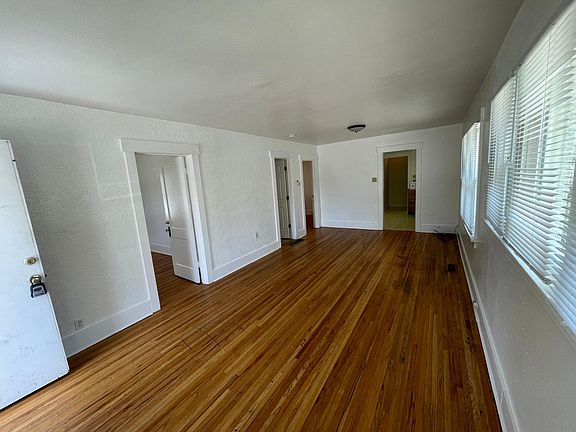 3rd image of 2032 9th Ave #M